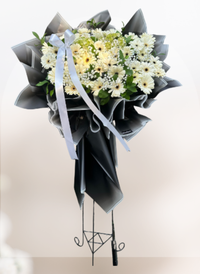 Sf#02 — Gerbera White Standing Flower