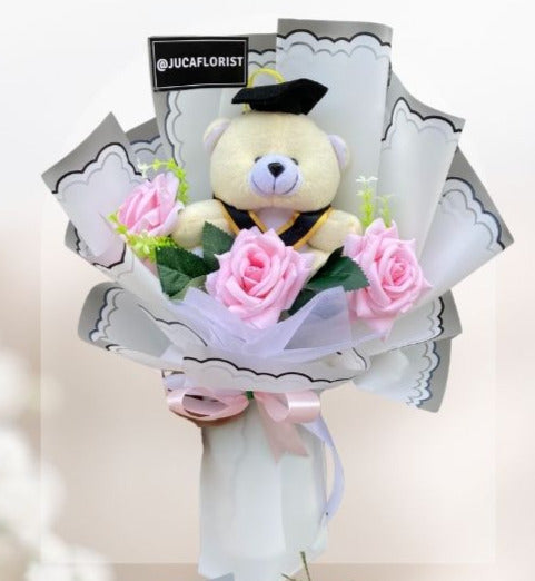 Buket Wisuda Rose and Doll HGd#06
