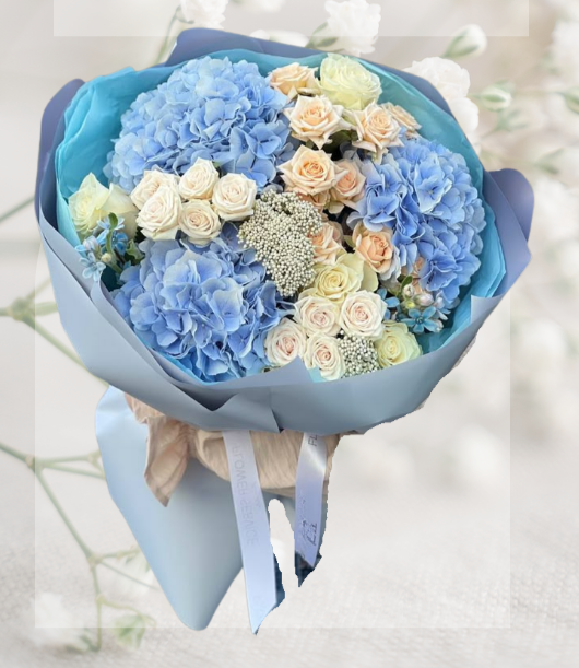 HBh#07 — 3 Hydrangea & 25 Roses Bouquet