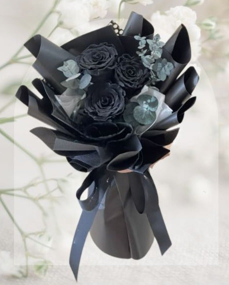 HBr#07 – Rose Bouquet 3 Black Roses