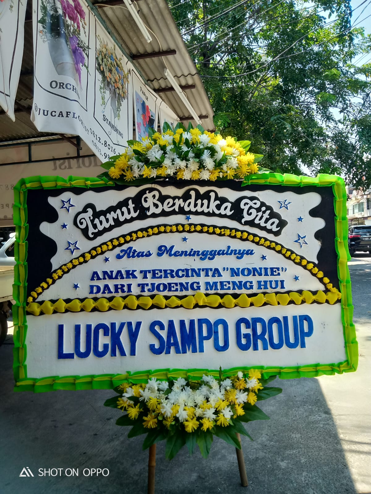 Papan Bunga Turut Berduka Cita Hijau Hitam